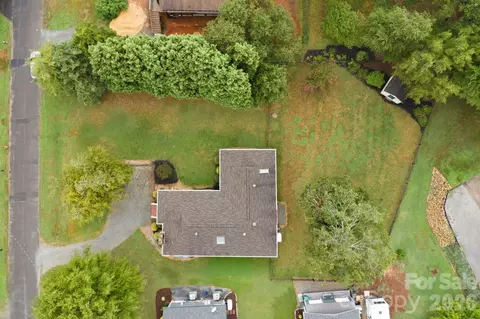 View/Area - 20118 Rainbow Cir, Cornelius, NC 28031 photo 3 of 3