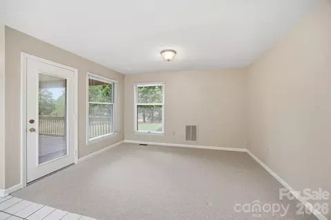 Living - 20118 Rainbow Cir, Cornelius, NC 28031 photo 6 of 6