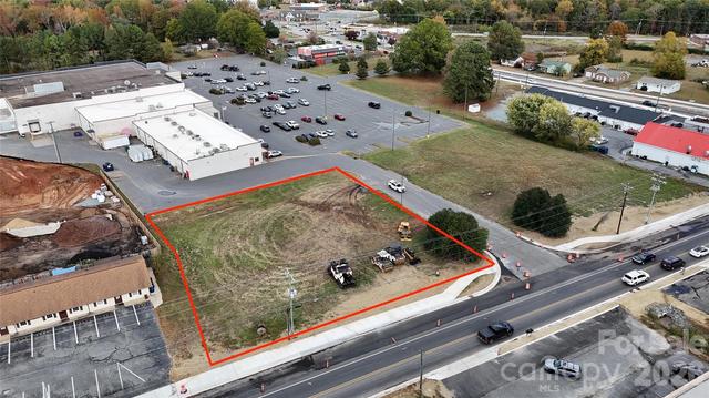 Pleasant Planes Road, Matthews, NC 28104