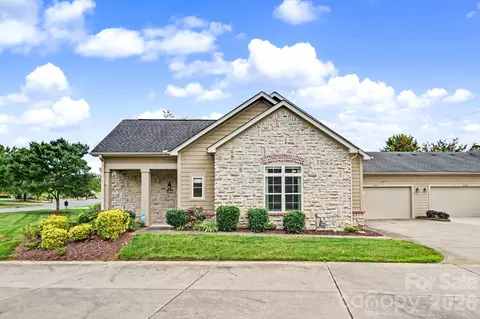 4759 Polo Gate Blvd, Charlotte, NC 28216