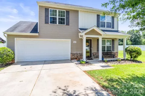 9224 Carrot Patch Dr, Charlotte, NC 28216