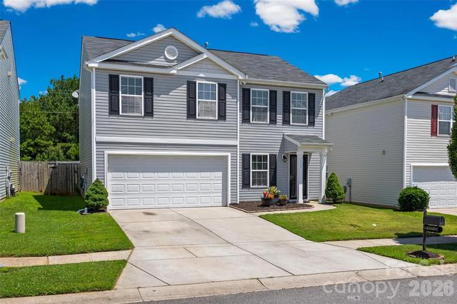 1772 Eastway Dr, Dallas, NC 28034