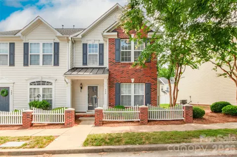 856 Dillard Rd, Rock Hill, SC 29730