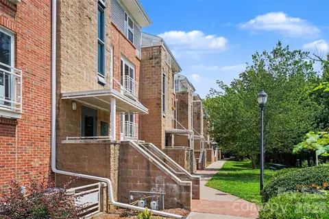 3955 Picasso 15 Ct #15, Charlotte, NC 28205
