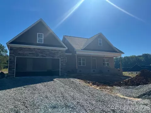 440 Forest View Dr, Kannapolis, NC 28081