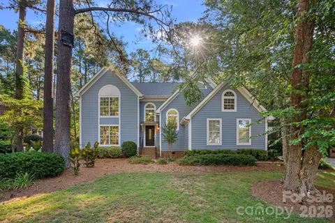 121 Lake Pine Rd, Mooresville, NC 28117