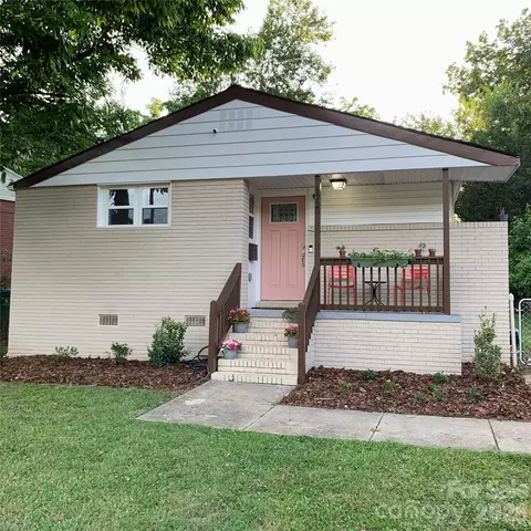 1725 Jennings St, Charlotte, NC 28216