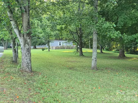 Exterior - 6373 Dixie Ln, Vale, NC 28168 photo 6 of 7