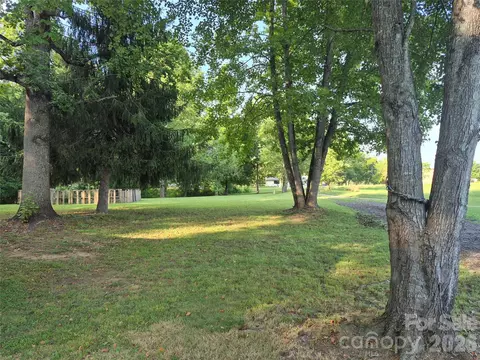 Exterior - 6373 Dixie Ln, Vale, NC 28168 photo 3 of 7