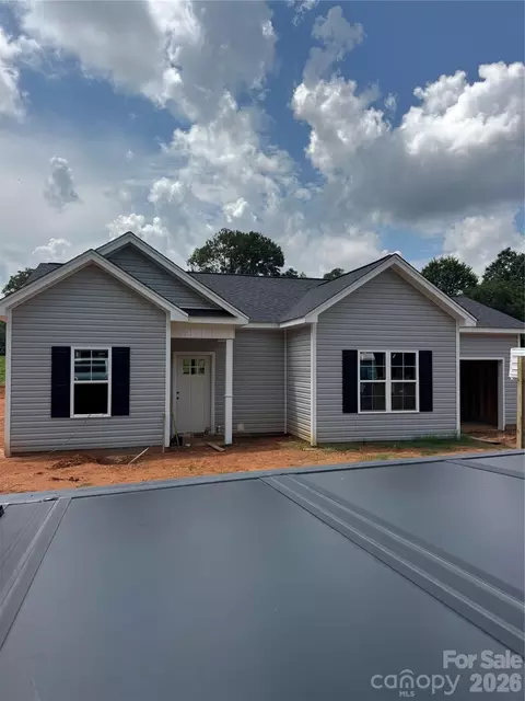 5721 Church St, Fort Lawn, SC 29714