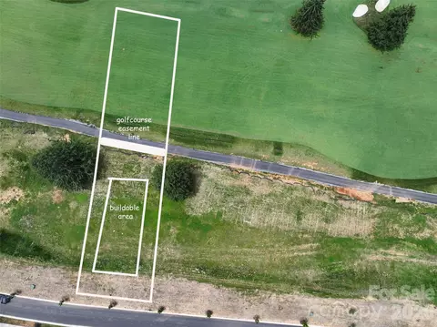 82 Farmer Branch 6 Ln #6, Waynesville, NC 28786