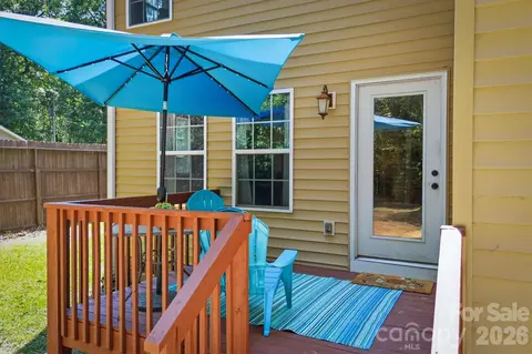 Exterior - 802 White Oaks Cir, Monroe, NC 28112 photo 4 of 5