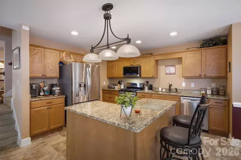 Kitchen - 802 White Oaks Cir, Monroe, NC 28112 photo 1 of 4