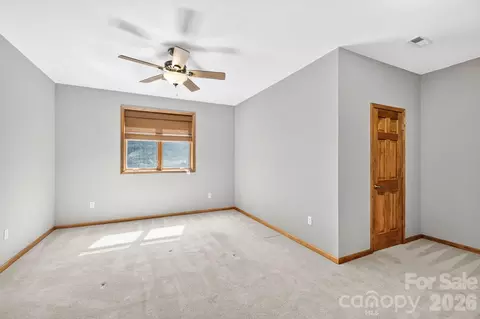 Bedroom - 149 Oriole Rd, Brevard, NC 28712 photo 2 of 6