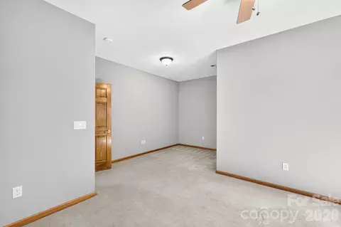 Bedroom - 149 Oriole Rd, Brevard, NC 28712 photo 5 of 6