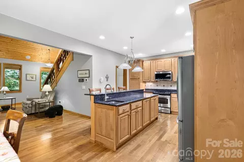 Kitchen - 149 Oriole Rd, Brevard, NC 28712 photo 2 of 4