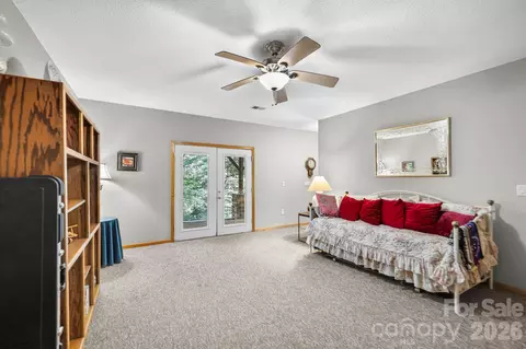 Bedroom - 149 Oriole Rd, Brevard, NC 28712 photo 6 of 6