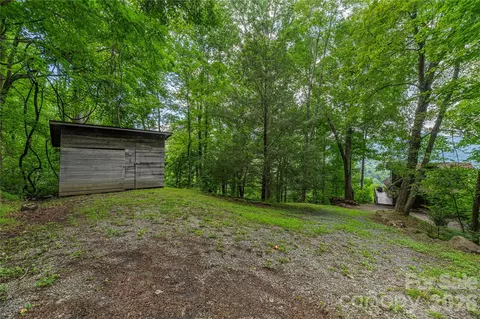 Exterior - 171 Jade Dr, Clyde, NC 28721 photo 13 of 14