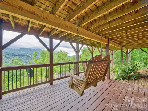 Exterior - 171 Jade Dr, Clyde, NC 28721 photo 7 of 14