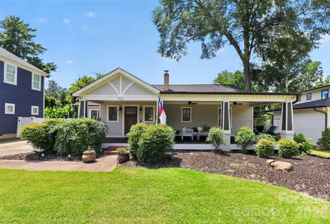 922 Drummond Ave, Charlotte, NC 28205