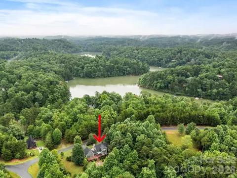 View/Area - 46 Indian Summer Ln, Mill Spring, NC 28756 photo 6 of 8