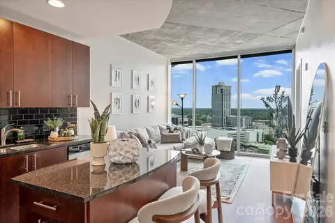 210 N Church 1711 St #1711, Charlotte, NC 28202