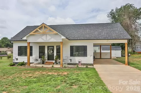 1307 Unifi Industrial Dr, Yadkinville, NC 27055