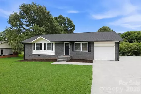 131 Midwood Ln, Belmont, NC 28012