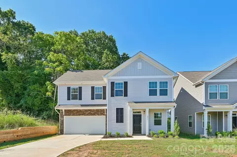 231 W Grover St, Shelby, NC 28150