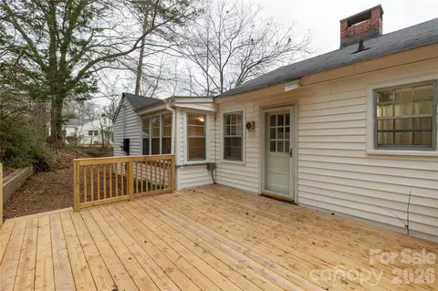 Exterior - 1250 Hampton Grace Ave, Lancaster, SC 29720 photo 3 of 5