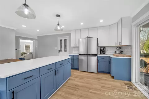 Kitchen - 3433 Grey Rd, Davidson, NC 28036 photo 3 of 3