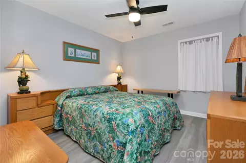 Bedroom - 2 Duya Ct, Brevard, NC 28712 photo 3 of 3