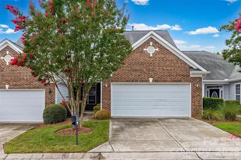 312 Garnet Ct, Fort Mill, SC 29708