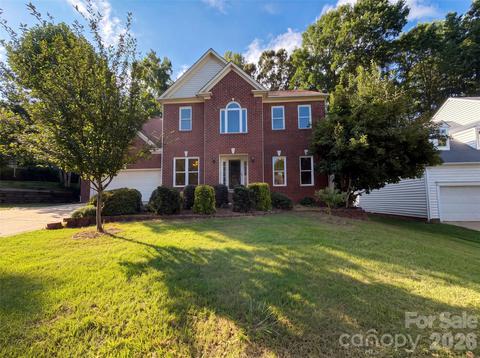 110 Lyman Oak Ct, Fort Mill, SC 29715