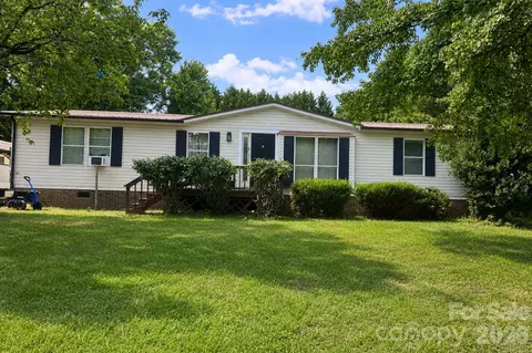 546 Bethlehem Rd, Statesville, NC 28677