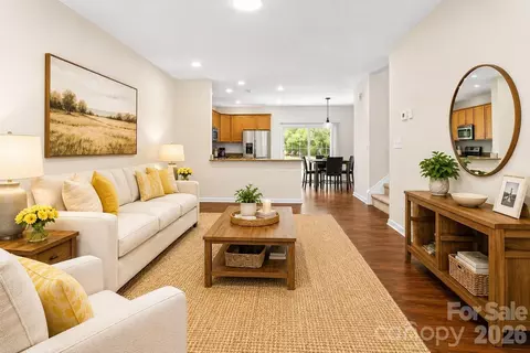 5516 John Mcdowell 2504 Pl #2504, Charlotte, NC 28217