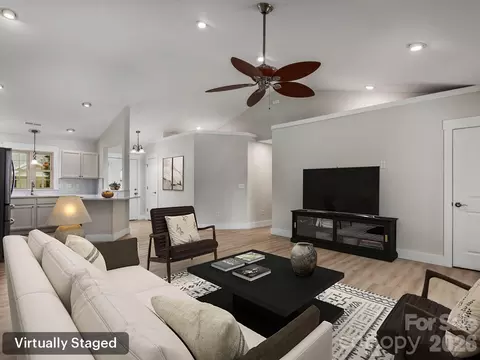 7 Mcgee Ridge Rd, Fairview, NC 28730 photo 8