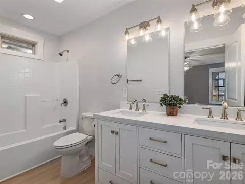 7 Mcgee Ridge Rd, Fairview, NC 28730 photo 14