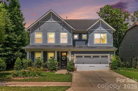 9014 Manor Oak Ct, Charlotte, NC 28277