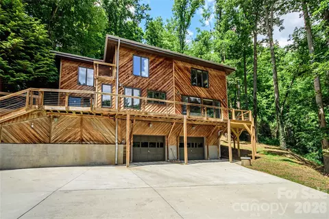 797 Merrills Cove Rd, Asheville, NC 28803