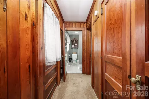 Entry Way - 271 N Main St, Denton, NC 27239 photo 2 of 2