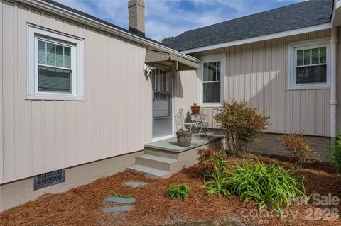Exterior - 271 N Main St, Denton, NC 27239 photo 7 of 7