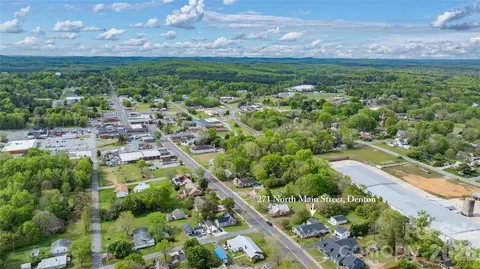 View/Area - 271 N Main St, Denton, NC 27239 photo 3 of 4