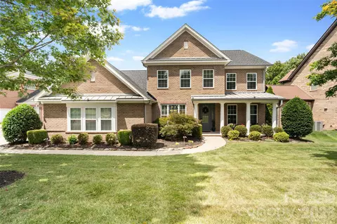 914 Oleander Ln, Waxhaw, NC 28173