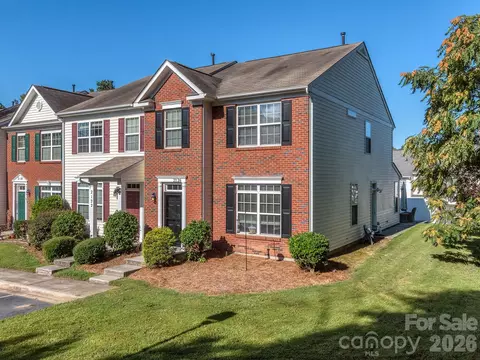 2126 Aston Mill Pl, Charlotte, NC 28273