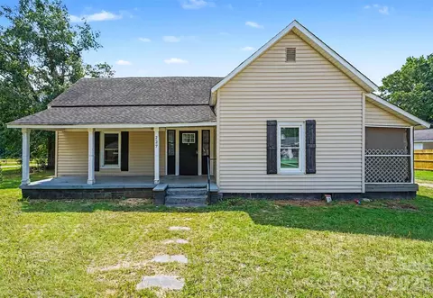 227 Cauthen St, Heath Springs, SC 29058