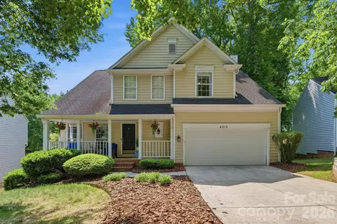 4219 Beauvista Dr, Charlotte, NC 28269