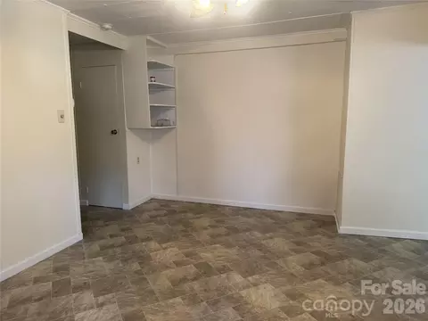 Living - 709 Sunset Dr, Salisbury, NC 28147 photo 4 of 4