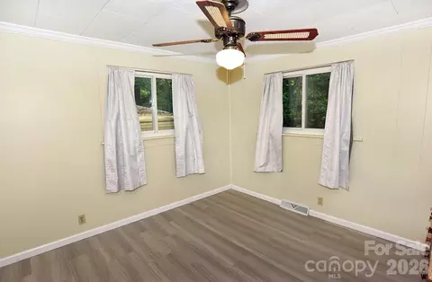 Bedroom - 709 Sunset Dr, Salisbury, NC 28147 photo 3 of 4