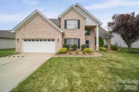 4018 Waxwood Dr, Monroe, NC 28110